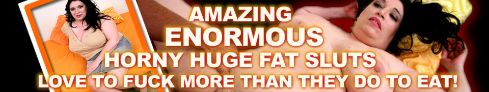 Chubby amazing Dominique spreads fat ass for cock 