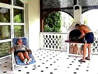 MATURE SLUT
